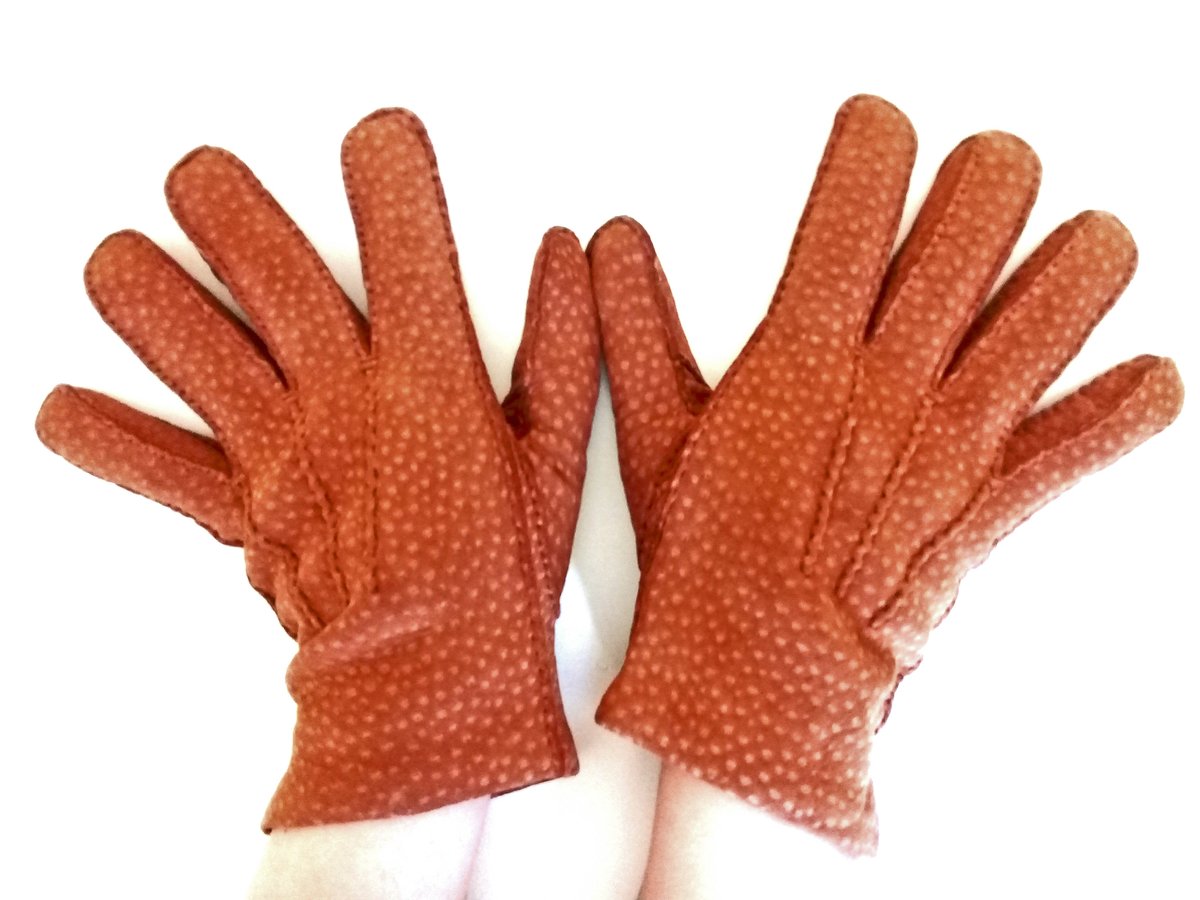 carpincho-gloves